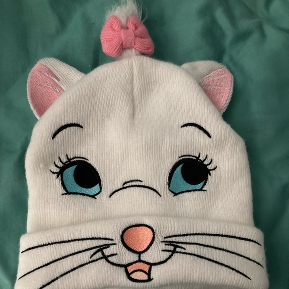 Disney Aristocats Marie Knit Beanie 